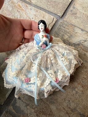 Antique 1920s Porcelain Half Doll Blue & Lace Floral Dress Hold Rose Black Hair.